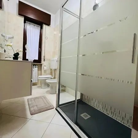 Casa Elena 2 *